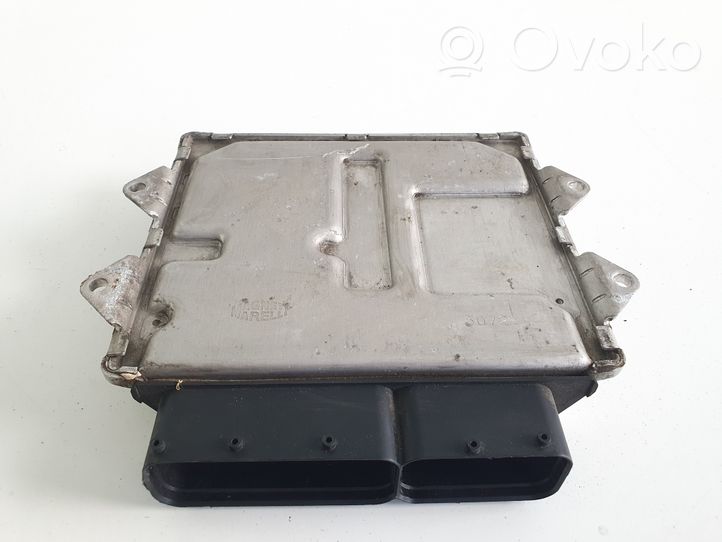 Fiat Punto (199) Calculateur moteur ECU 55249211