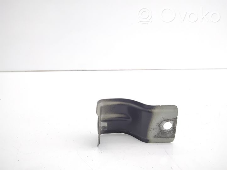 Volkswagen Touran III Supporto di montaggio del parafango 5TA809471