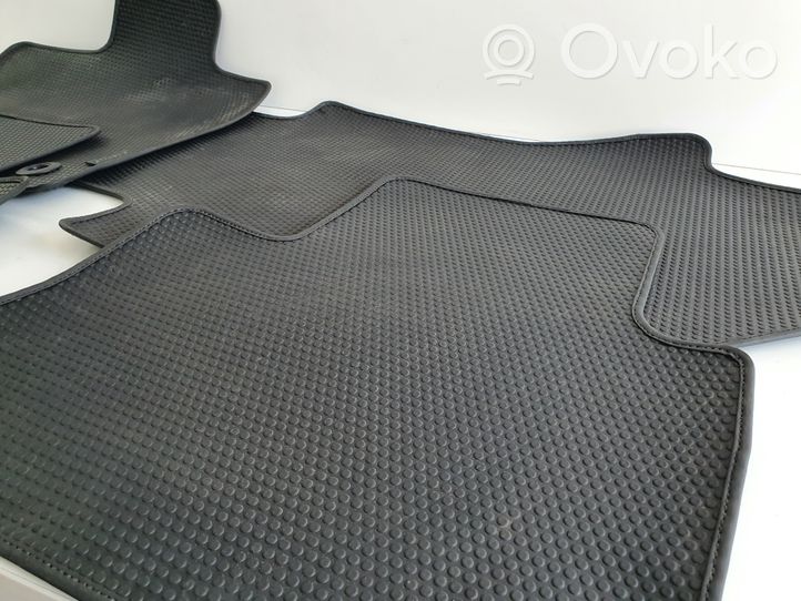 Toyota RAV 4 (XA50) Kit tapis de sol auto 789161