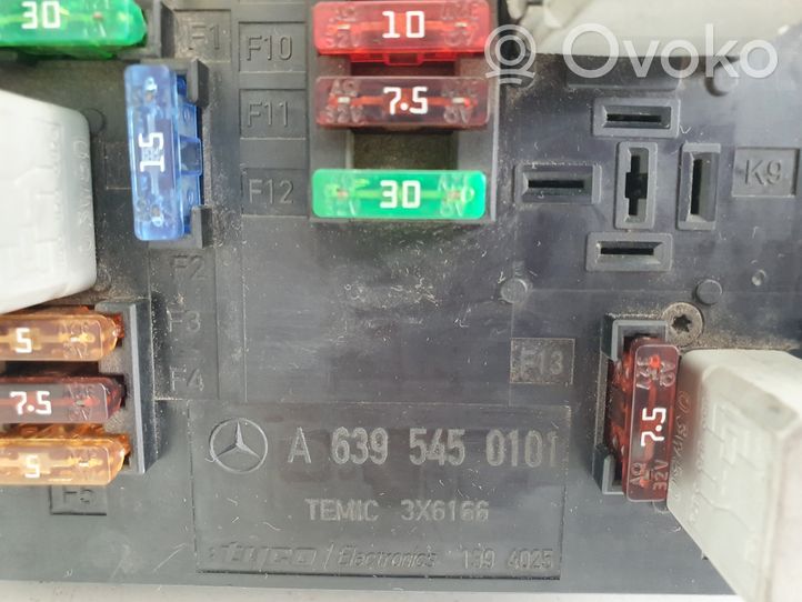 Mercedes-Benz Vito Viano W639 Fuse module 6395450301