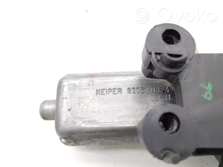 Mercedes-Benz E W211 Stellmotor elektrische Sitzverstellung 0390203211