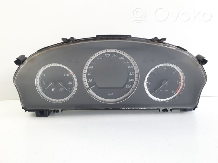 Mercedes-Benz C W204 Compteur de vitesse tableau de bord A2049002005