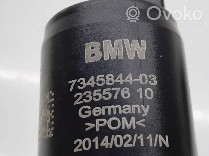 BMW 1 F20 F21 Pompa spryskiwacza szyby przedniej / czołowej 7345844