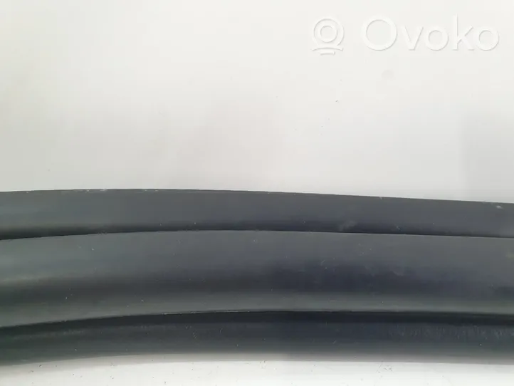 Mercedes-Benz Vito Viano W447 Front door rubber seal 