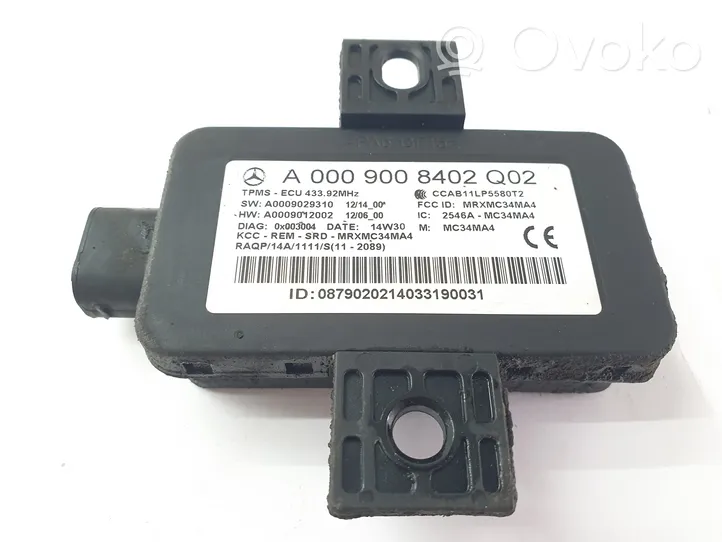 Mercedes-Benz E W212 Module de pression des pneus A0009008402