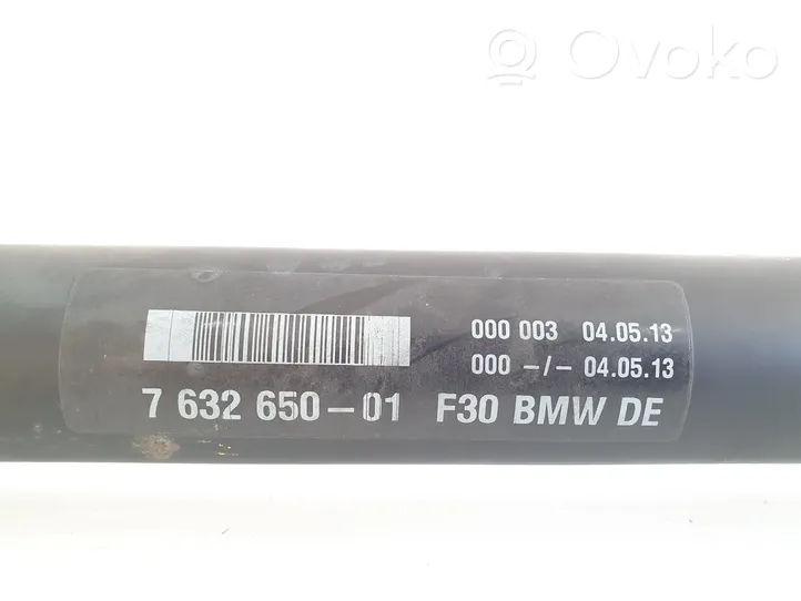 BMW 3 F30 F35 F31 Vordere Kardanwelle 7632650