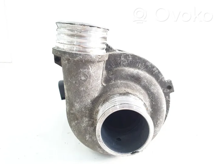 BMW 3 F30 F35 F31 Water pump 7604027