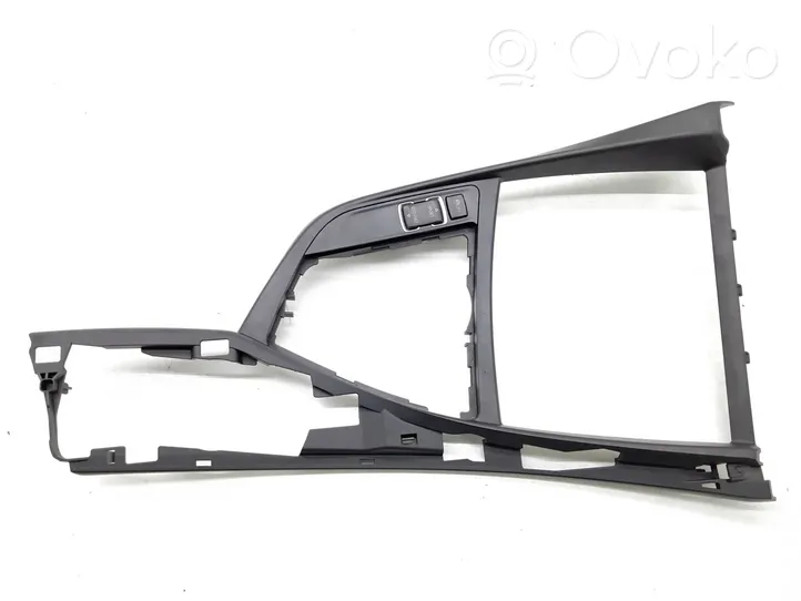 BMW 1 F20 F21 Altri elementi della console centrale (tunnel) 9207313