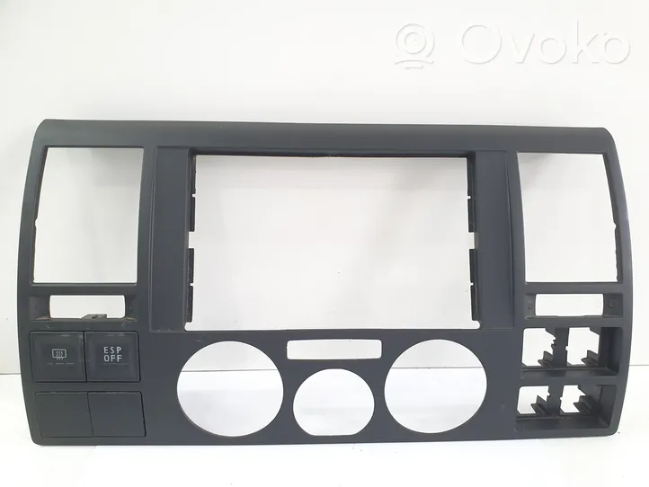 Volkswagen Transporter - Caravelle T5 Radio/GPS head unit trim 7H0857237E