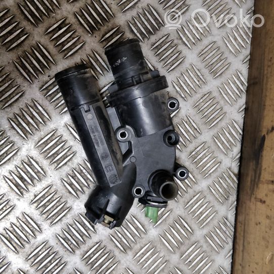 Land Rover Evoque I Termostat / Obudowa termostatu 9657182080