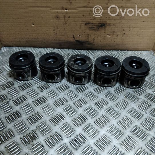 Volvo XC90 Piston 