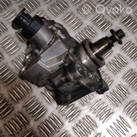 Mercedes-Benz E W213 Fuel injection high pressure pump A6540700001