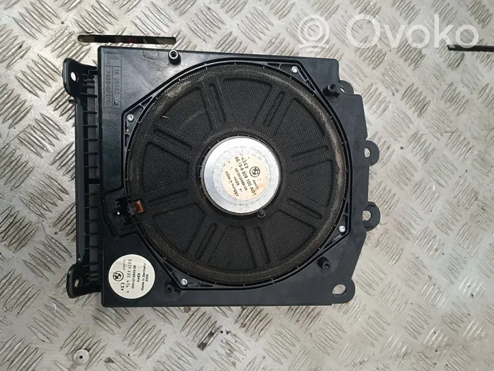 BMW 5 E60 E61 Subwoofer-bassokaiutin 6919353