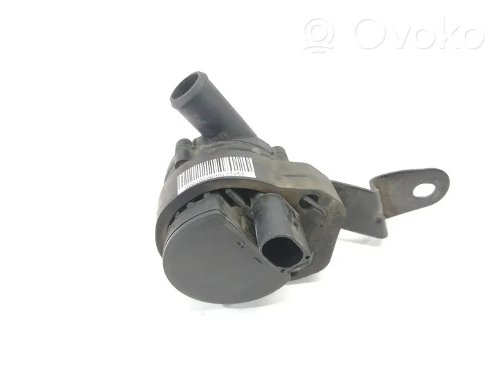 Mercedes-Benz ML W164 Pompe de circulation d'eau A2118350028