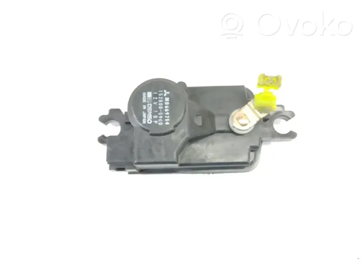 Mitsubishi Montero Moteur de centralisation serrure de porte arrière 1528005960