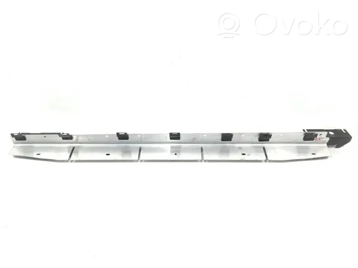 Mercedes-Benz ML W164 Sill/side skirt trim A1646900610