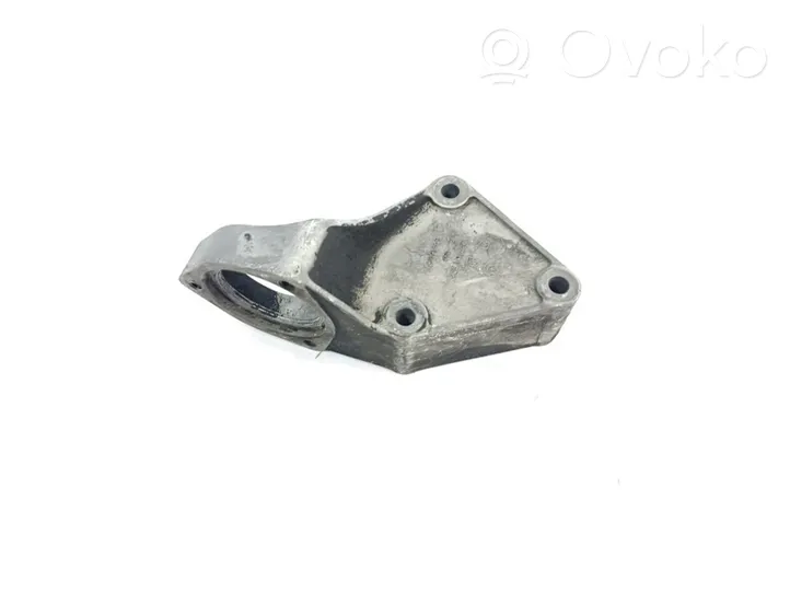 Opel Zafira A Supporto di montaggio del motore 24404972