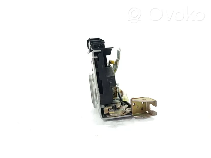 Audi A3 S3 8L Front door lock 8L1837016B