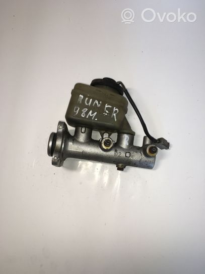 Toyota 4 Runner N120 N130 Master brake cylinder 0825