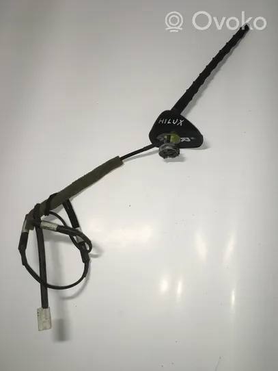 Toyota Hilux (AN10, AN20, AN30) Antenna autoradio V307525C