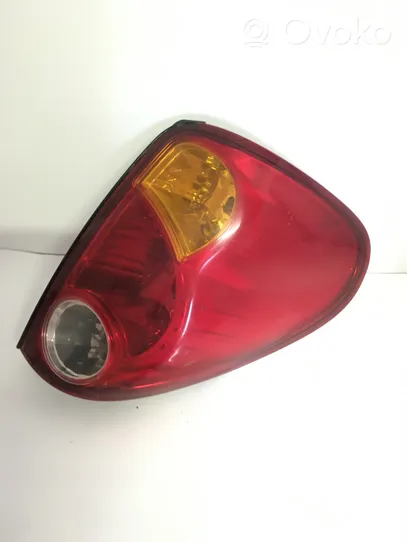 Mitsubishi L200 Lampa tylna 