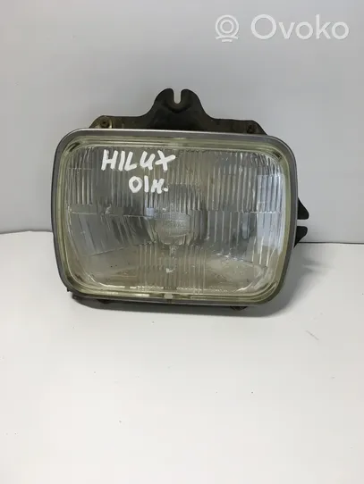 Toyota Hilux (N140, N150, N160, N170) Headlight/headlamp 02107R20