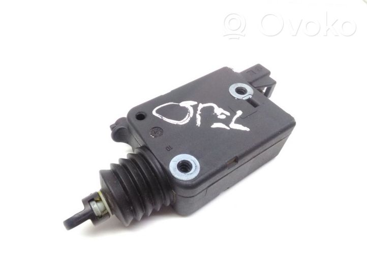 Opel Zafira A Tailgate boot lock/latch motor 90460062