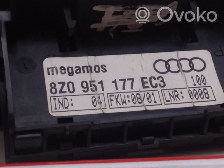 Audi A2 Kitas daviklis 8Z0951177EC3