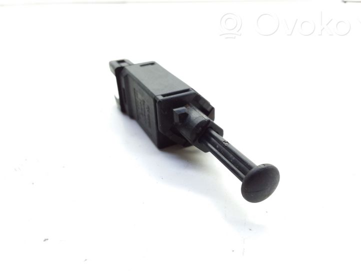 Volkswagen Golf II Brake pedal sensor switch 191945515