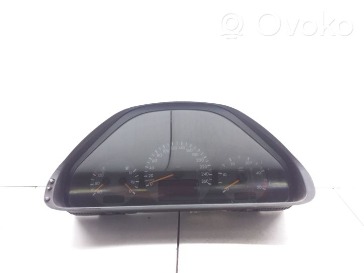 Mercedes-Benz E W210 Tachimetro (quadro strumenti) A2105402911