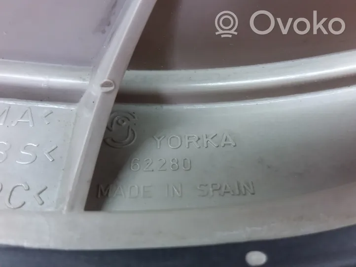 Opel Zafira A Lampa tylna 62280