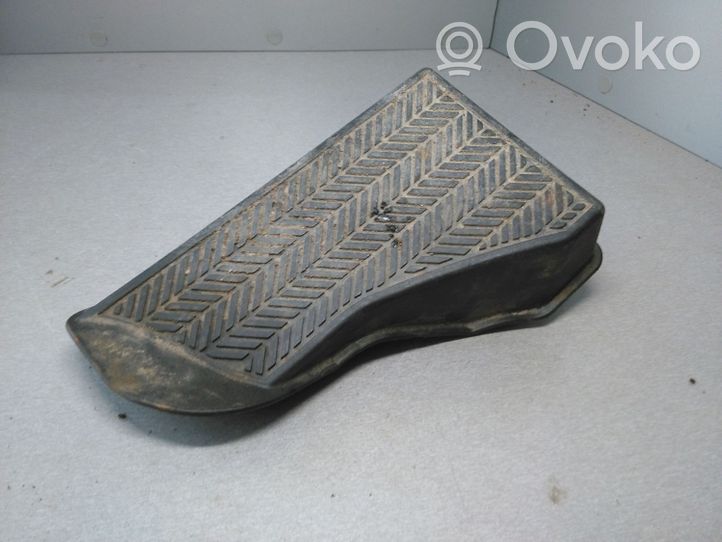 Toyota Corolla Verso AR10 Foot rest pad/dead pedal 581920F010