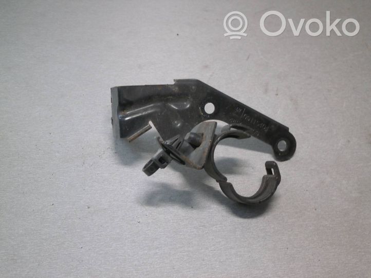 Opel Corsa C Altra parte del motore 449014299