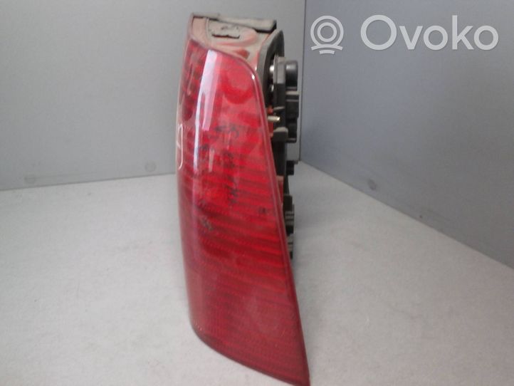 Volkswagen Bora Rear/tail lights 1J5945112AC