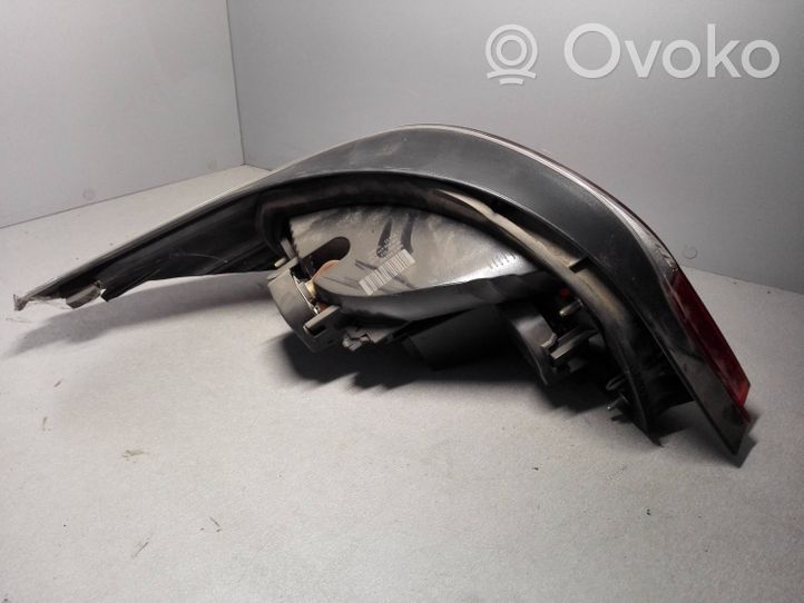 BMW 5 E60 E61 Luz trasera/de freno 6910768