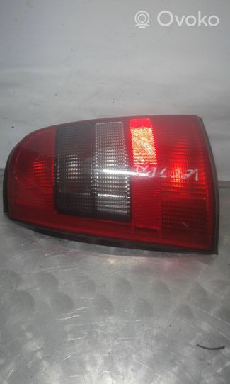 Opel Vectra B Lampa tylna 09153153