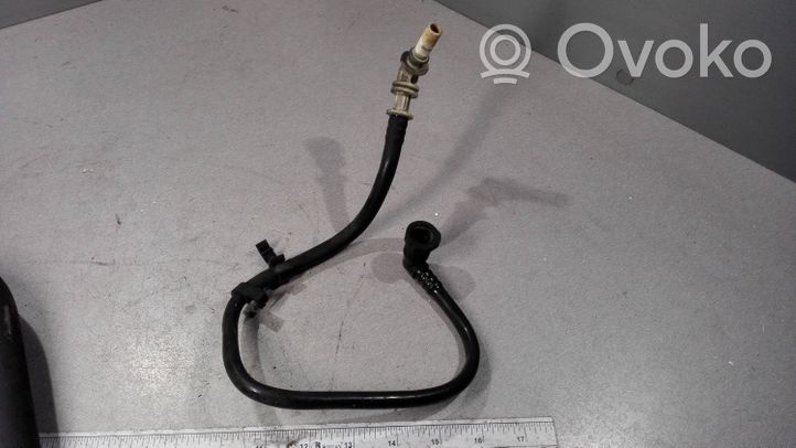 Citroen C8 Tuyau d'alimentation conduite de carburant X815104