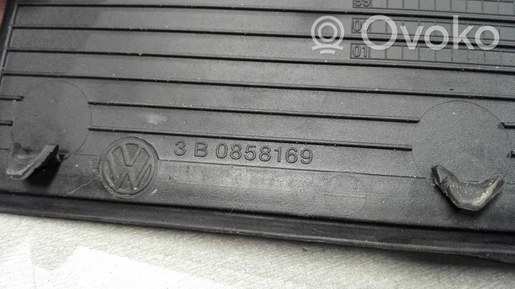 Volkswagen PASSAT B5.5 Panelės stalčiuko/lentinėlės paklotėlis 3B0858169