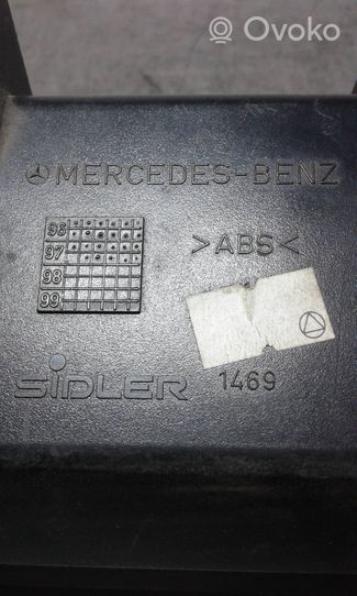 Mercedes-Benz C W202 Auton tuhkakuppi SIDLER1469