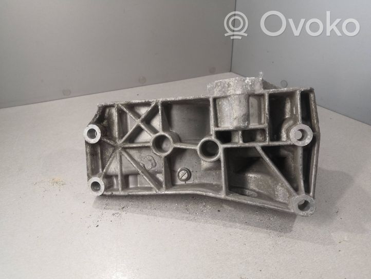 Seat Arosa Support, suspension du moteur 030145169H