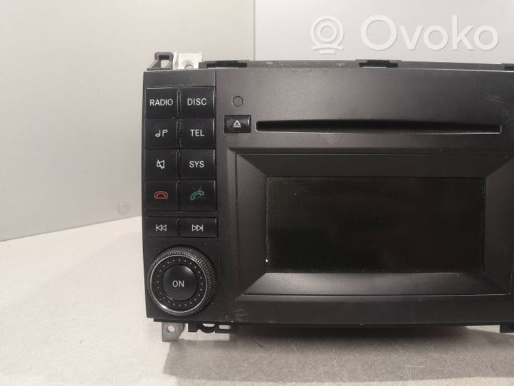 Mercedes-Benz Sprinter W906 Radio / CD-Player / DVD-Player / Navigation A1699002000