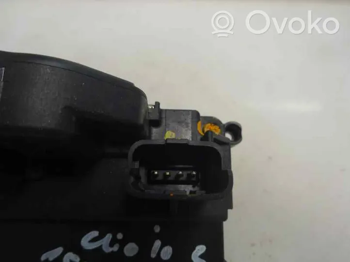 Renault Clio II Rear door lock 