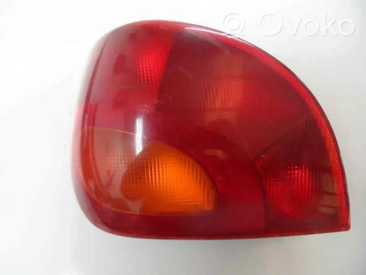 Ford Fiesta Lampa tylna 