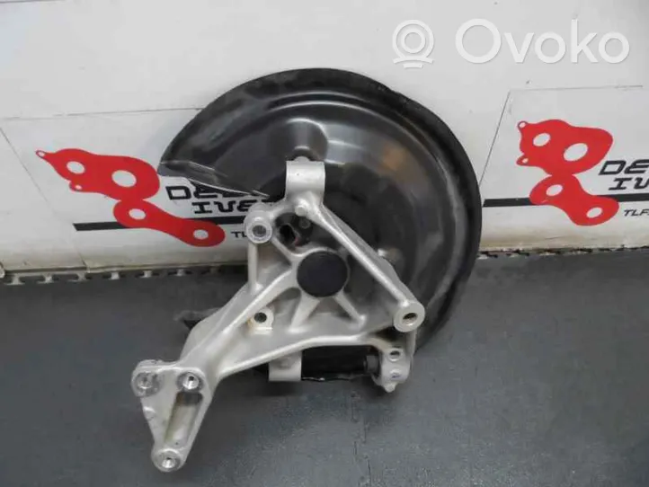 Volkswagen PASSAT B6 Rear wheel hub spindle/knuckle 