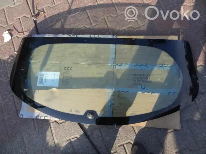 Peugeot 208 Rear windscreen/windshield window 