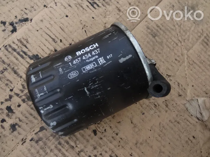 Mercedes-Benz A W169 Boîtier de filtre à carburant 1457434437