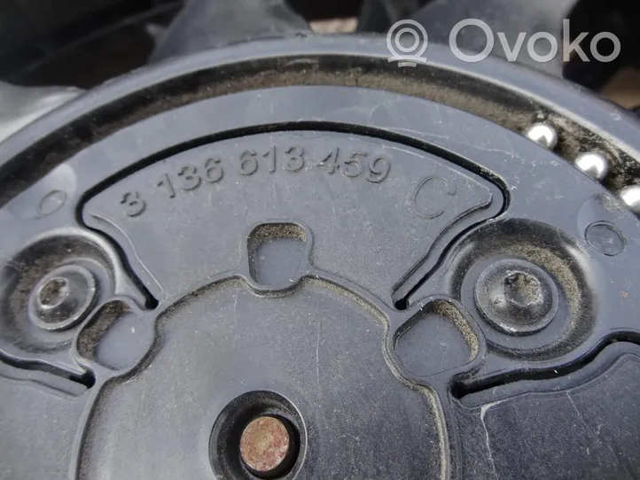 Opel Insignia B Ventilatore di raffreddamento elettrico del radiatore 3135104160