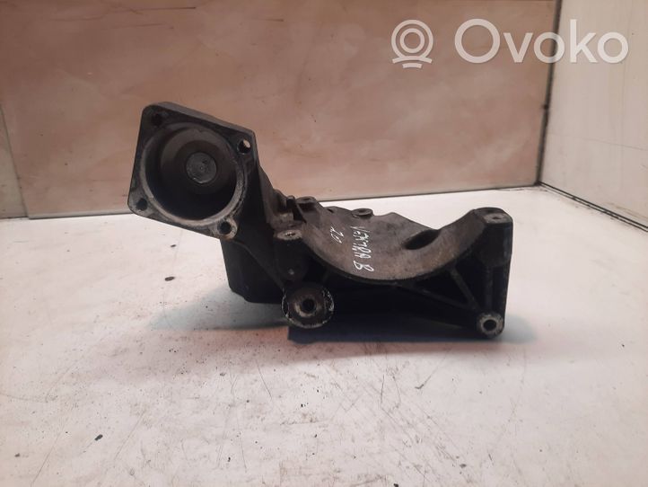 Opel Vectra B Support de pompe de direction assistée 90502550