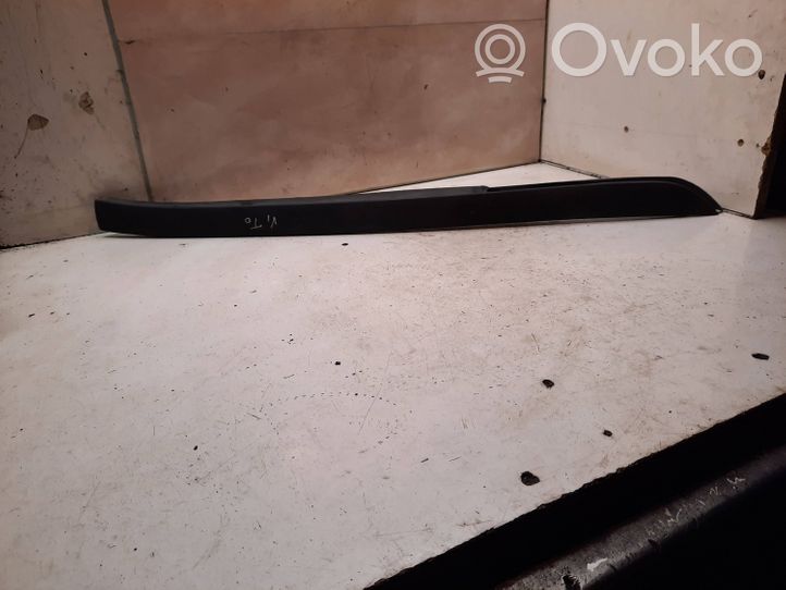 Mercedes-Benz Vito Viano W638 Moulure de porte avant 6386980079