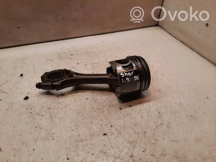 Volkswagen Sharan Piston avec bielle 045C